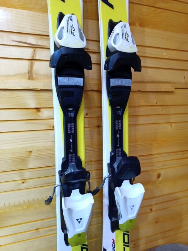 LYŽE FISCHER SUPERIOR RC4 JR 120CM